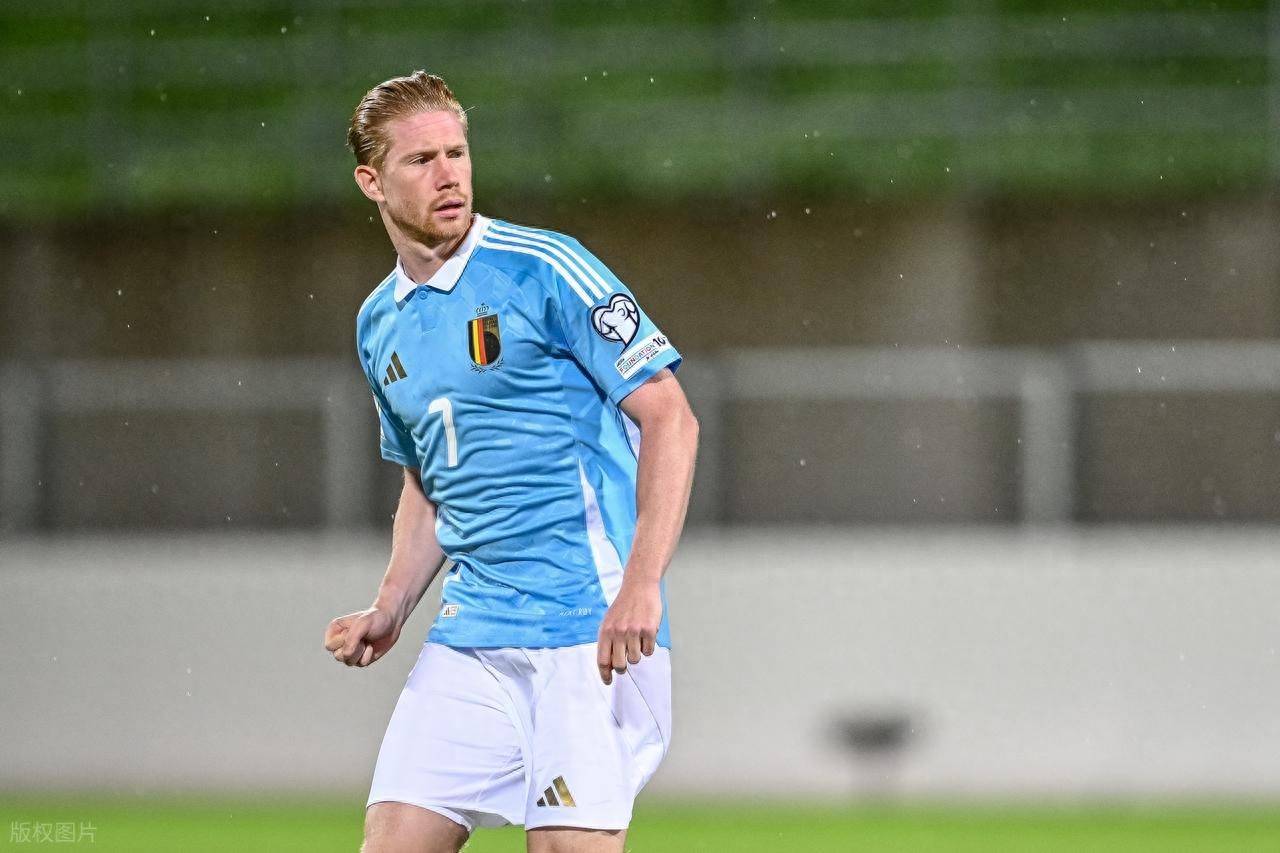 后者则在合 后者则在合